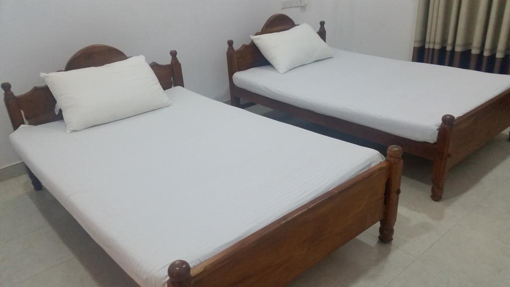 Sunhill Lake Tourist Rest Anuradhapura Luaran gambar