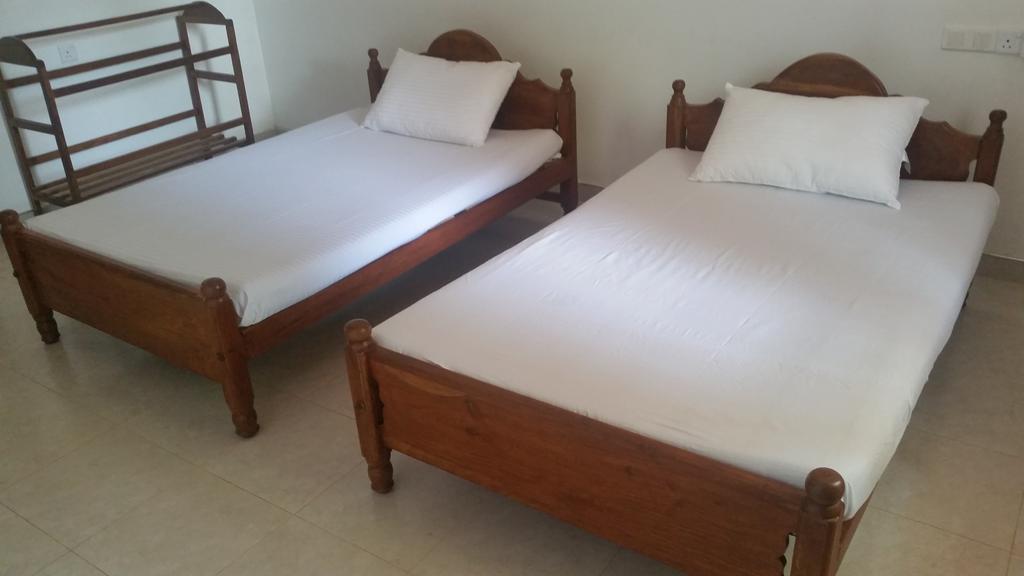 Sunhill Lake Tourist Rest Anuradhapura Luaran gambar
