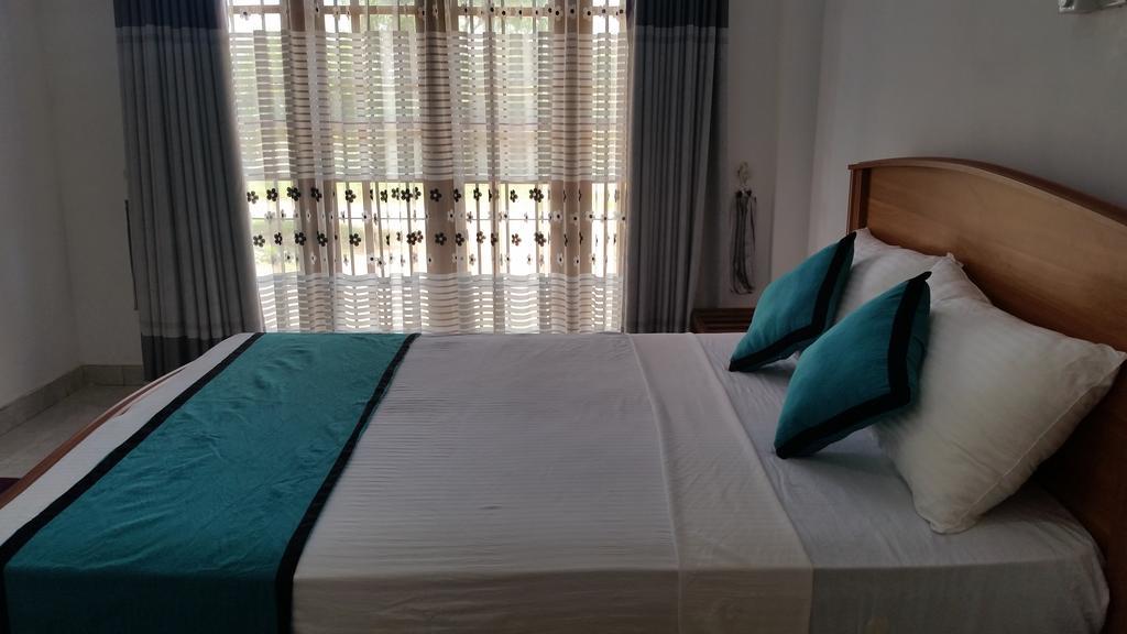 Sunhill Lake Tourist Rest Anuradhapura Luaran gambar