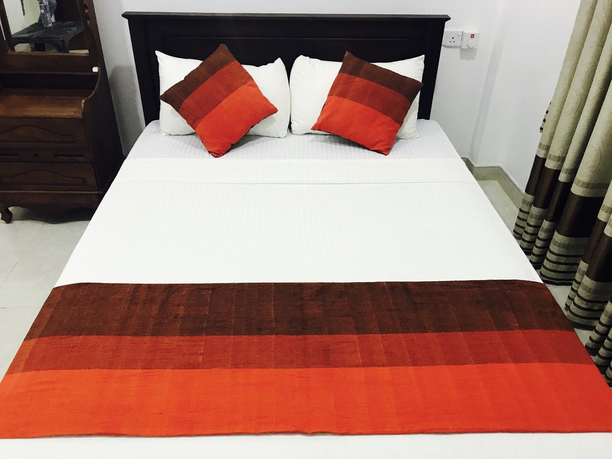 Sunhill Lake Tourist Rest Anuradhapura Luaran gambar
