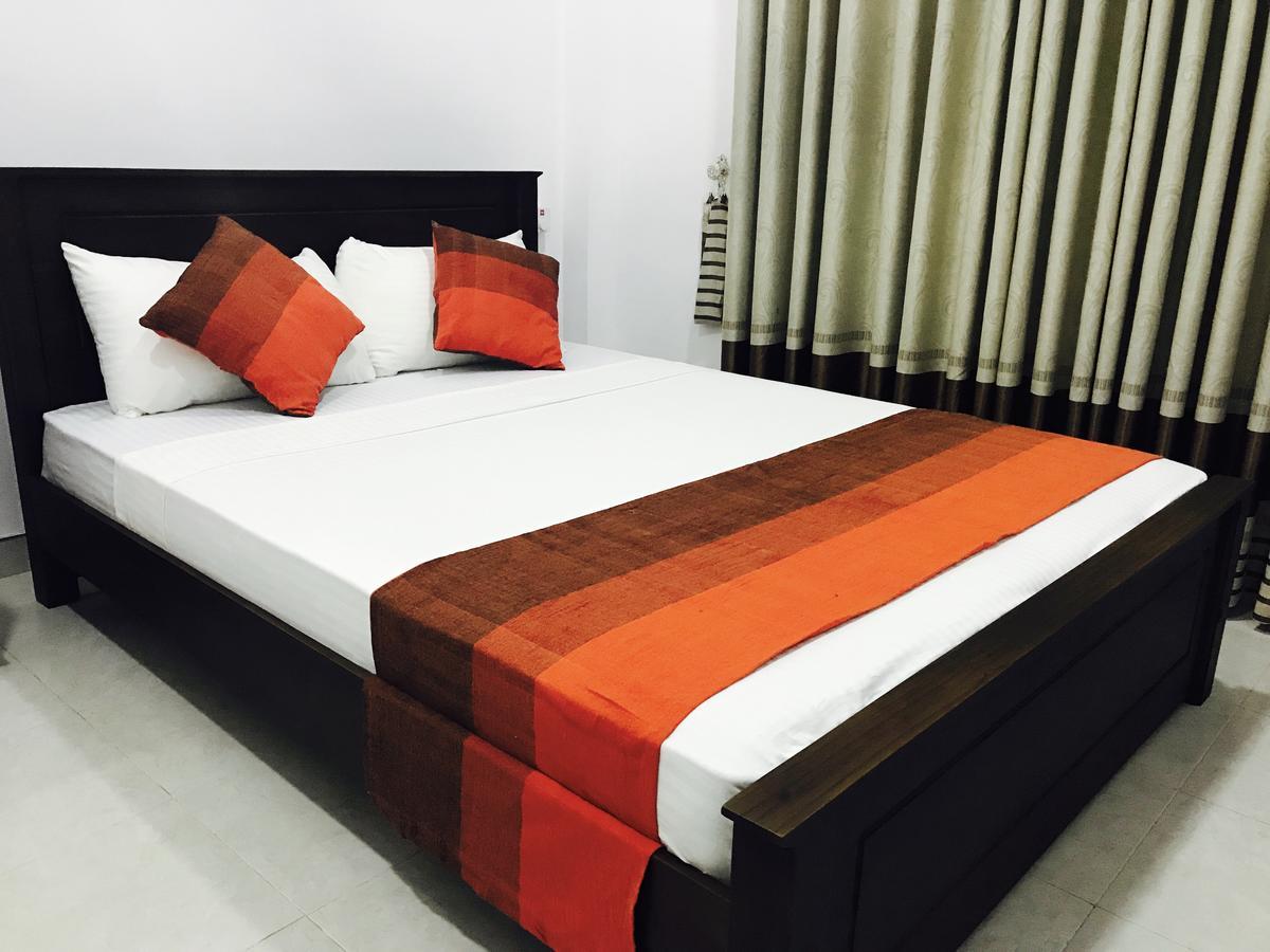 Sunhill Lake Tourist Rest Anuradhapura Luaran gambar